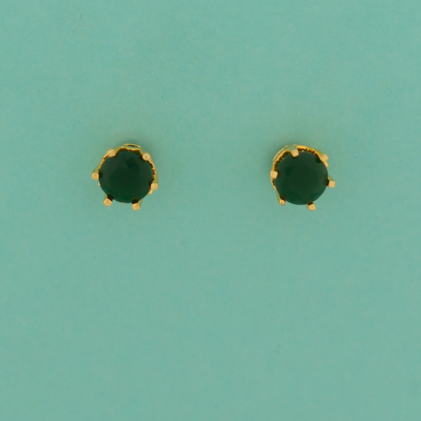 Emerald Grace Solitaire Pendant Set
