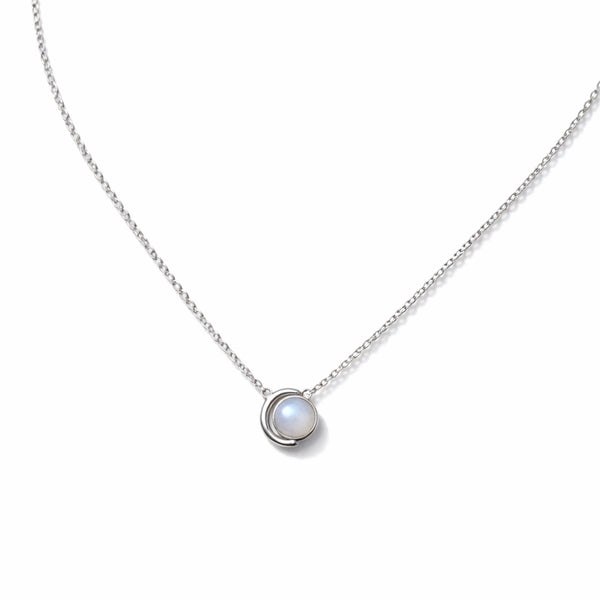 Minimal Pearl Bezel Pendant Necklace