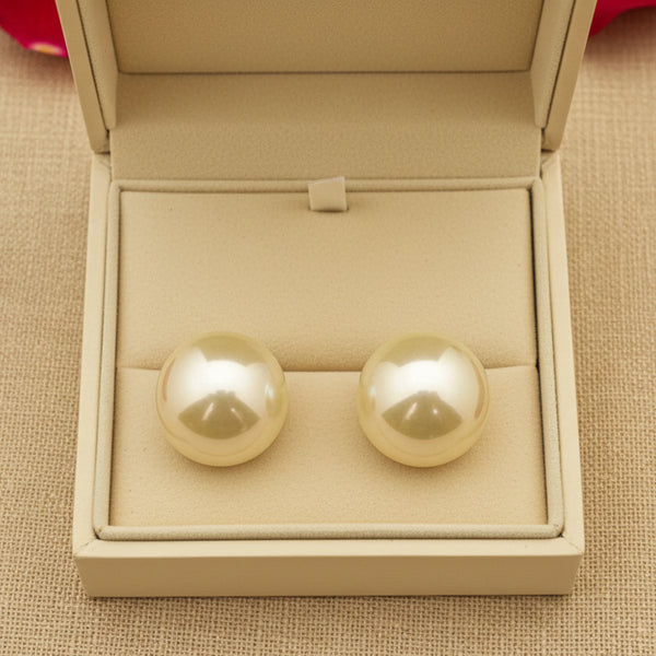 Classic Pearl Stud Earrings