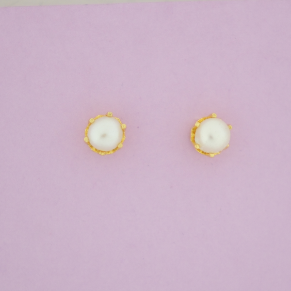 Luna Pearl Drop Pendant