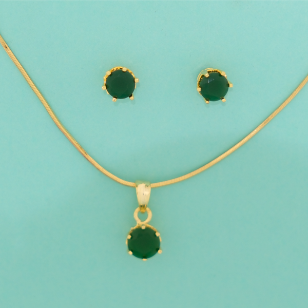Emerald Grace Solitaire Pendant Set