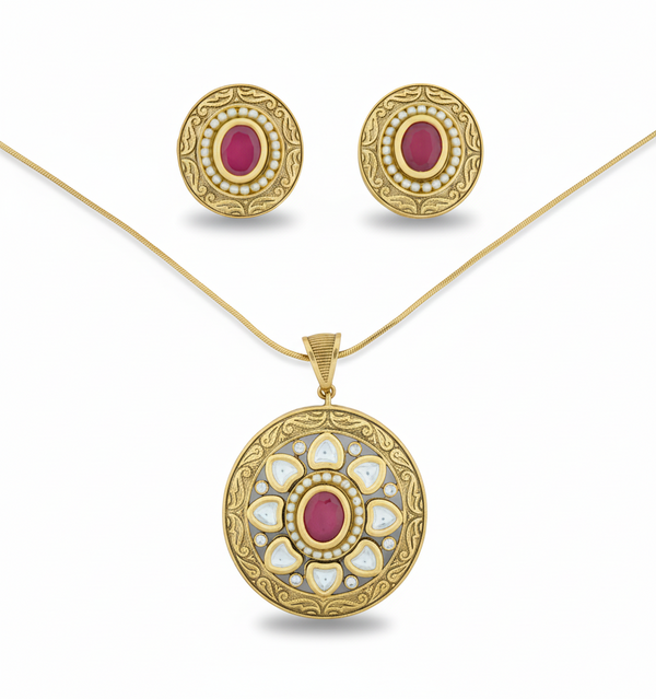 Emerald Rajwada Heritage Pendant Set