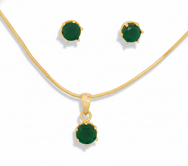Emerald Grace Solitaire Pendant Set